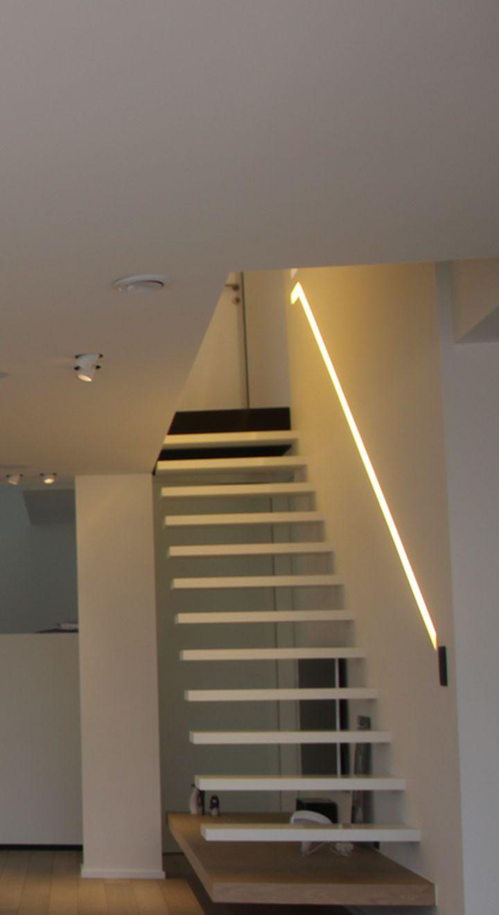 Rampe d'escalier encastrée, plâtre avec éclairage LED intégré - DOMELEC Libramont