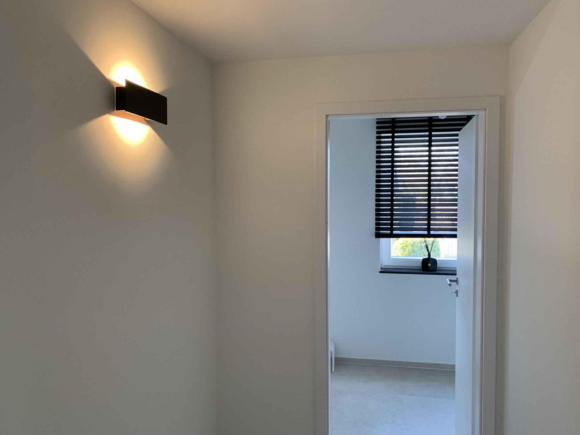 Magasin luminaire interieur exterieur design contemporain eclairage ...