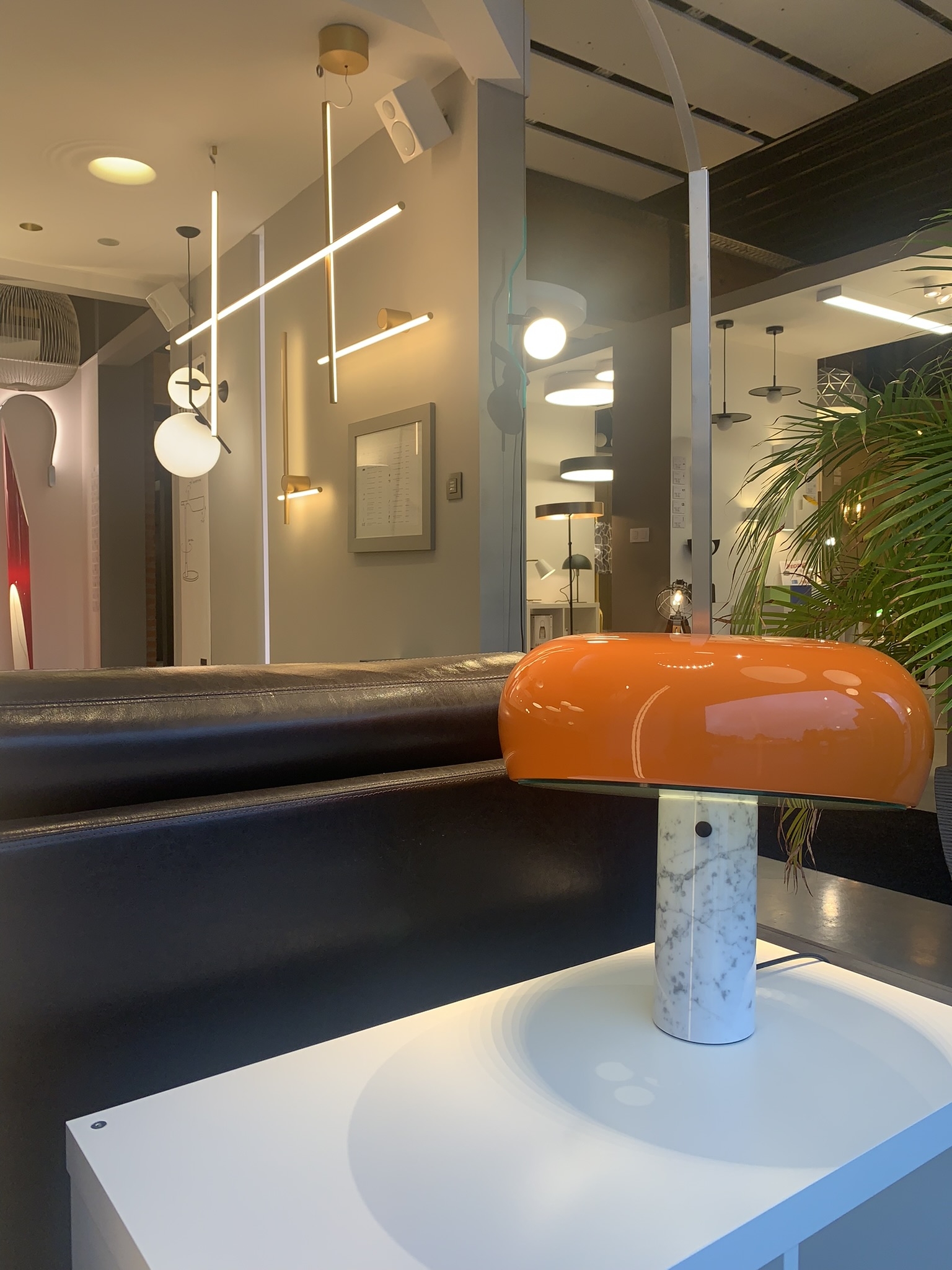 Magasin luminaire interieur exterieur design contemporain eclairage ...