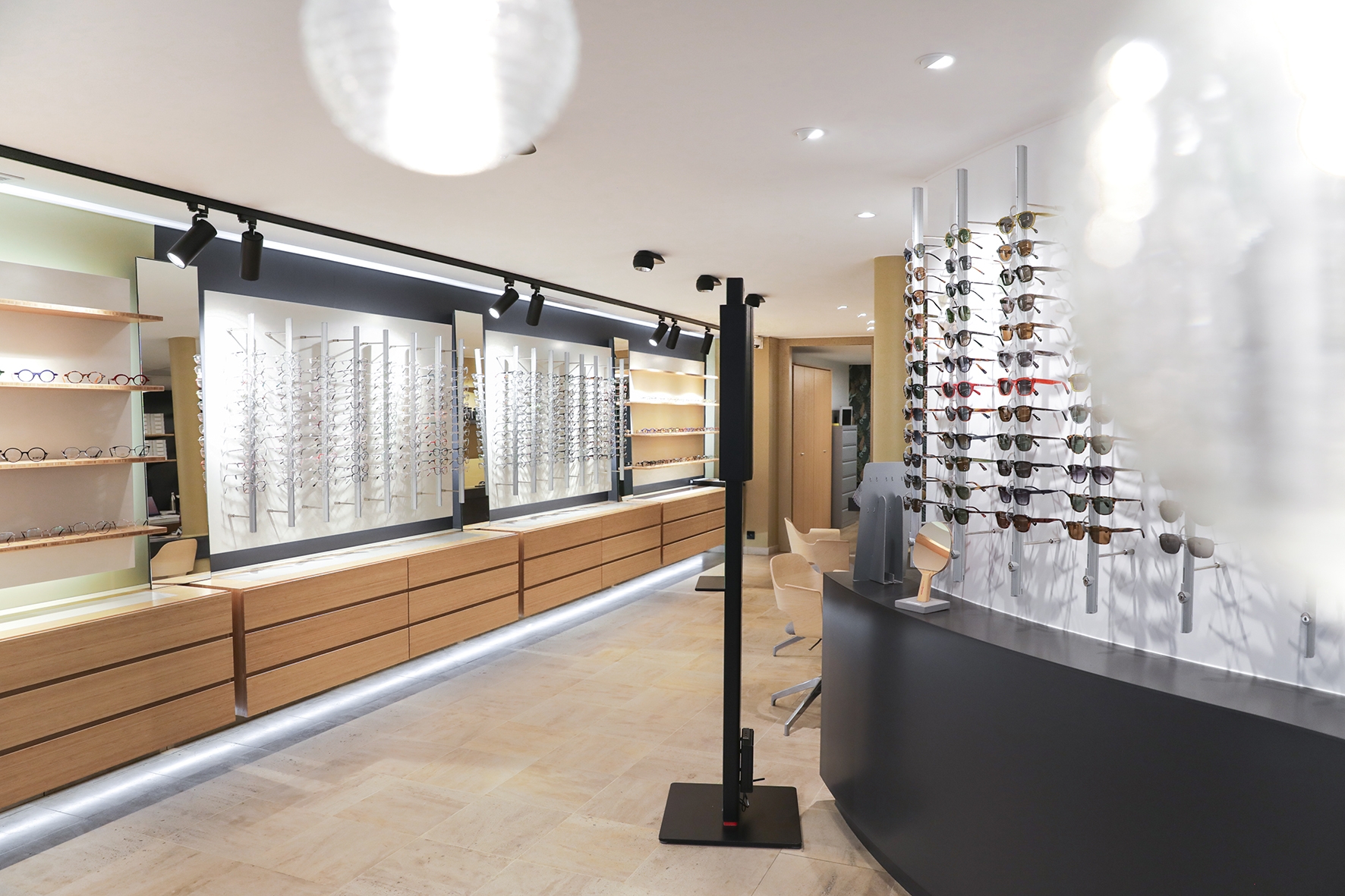 Magasin luminaire interieur exterieur design contemporain eclairage ...