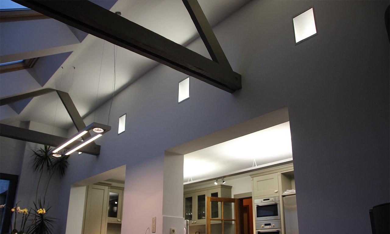 Encatrés muraux et supension DeltaLight - DOMELEC Libramont